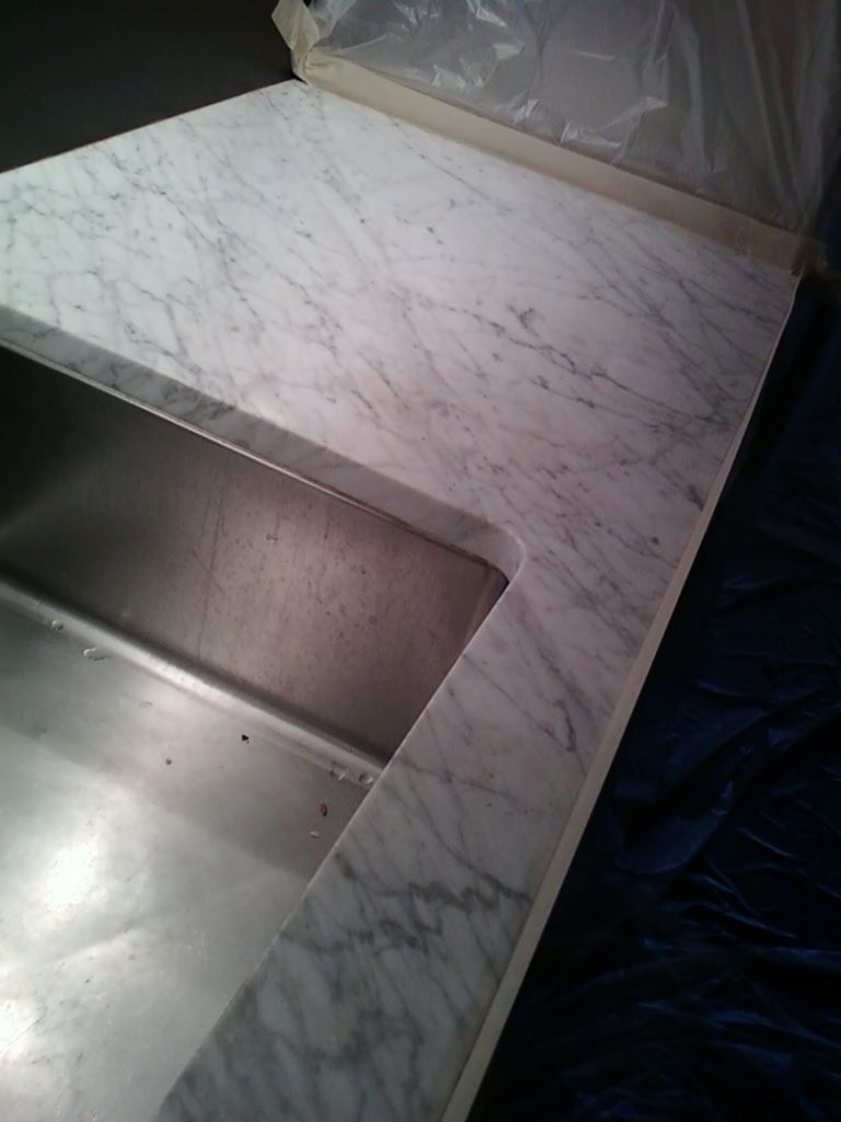 kitchen-carrara-before