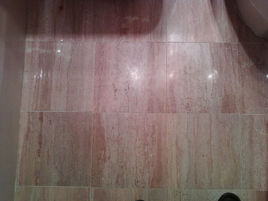 travertine-bathroom-before_jpg