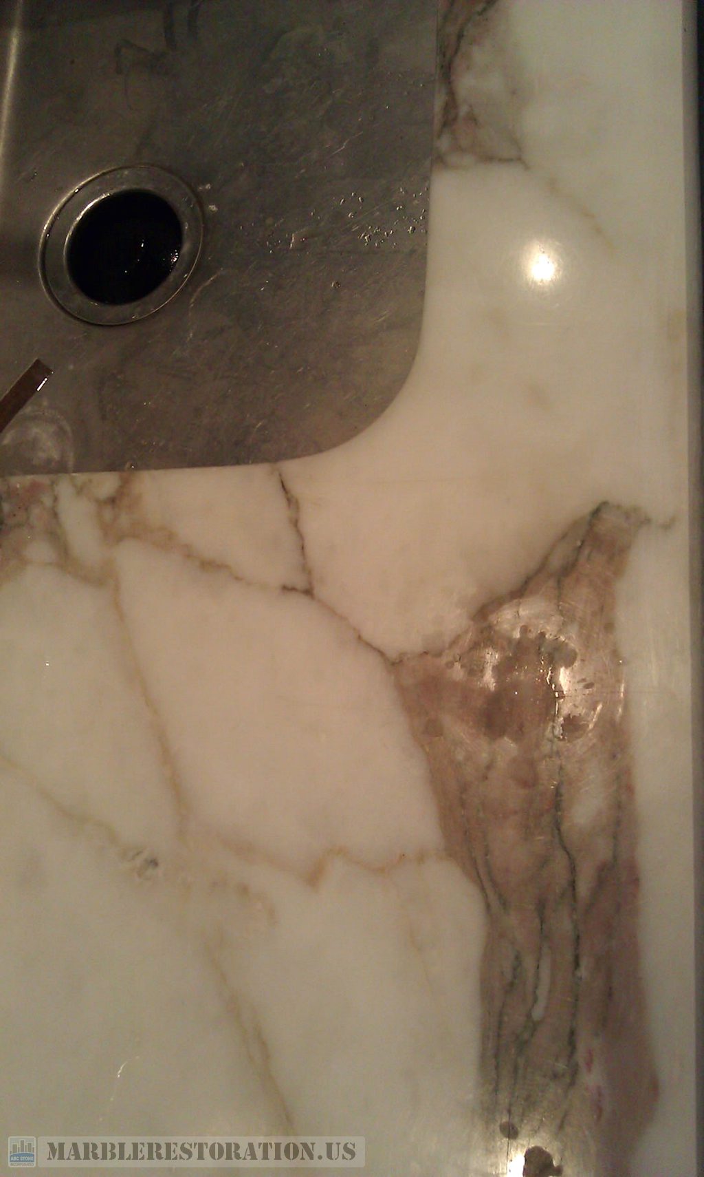 Etched Lackluster Calacatta Gold/ Arabescato Marble