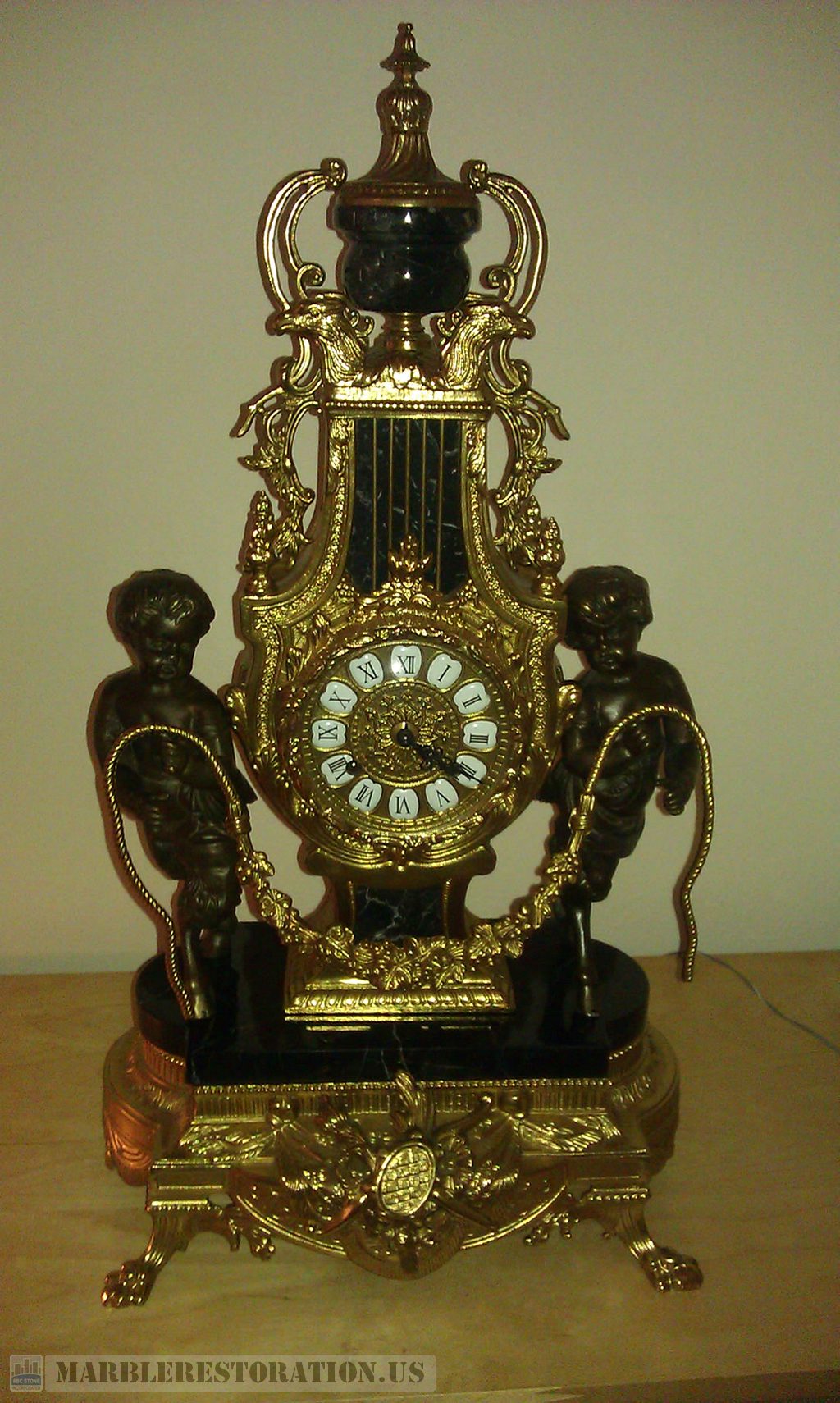 Negro Marquina Clock Base