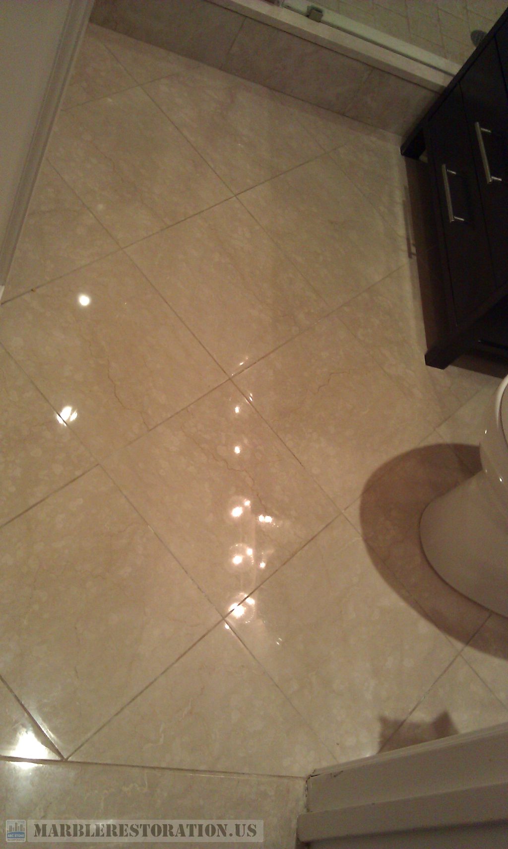 Polished Marble Bathroom Floor