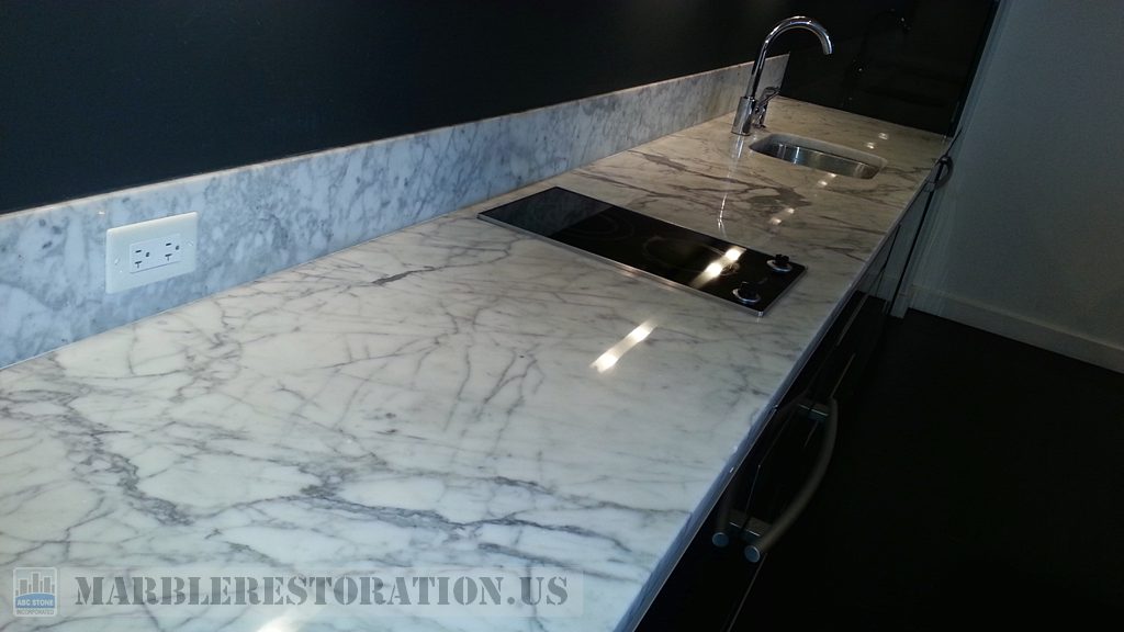 Glossy Counter Surface