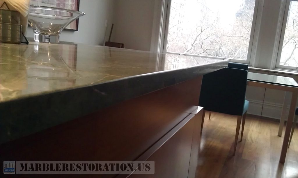 Serpentine Green Marble Counter Double Seamed Edge