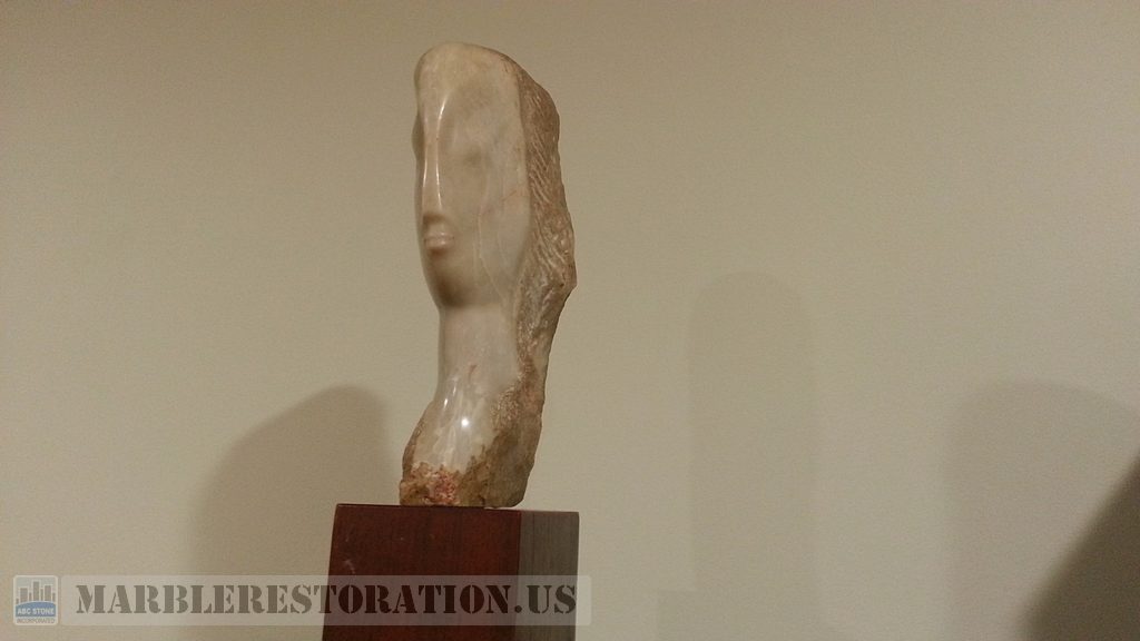 Unnoticeable Antique Marble Figurine Head